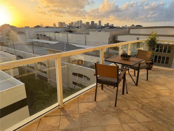 1819 SE 17th St , Unit 912, Fort Lauderdale, FL 33316