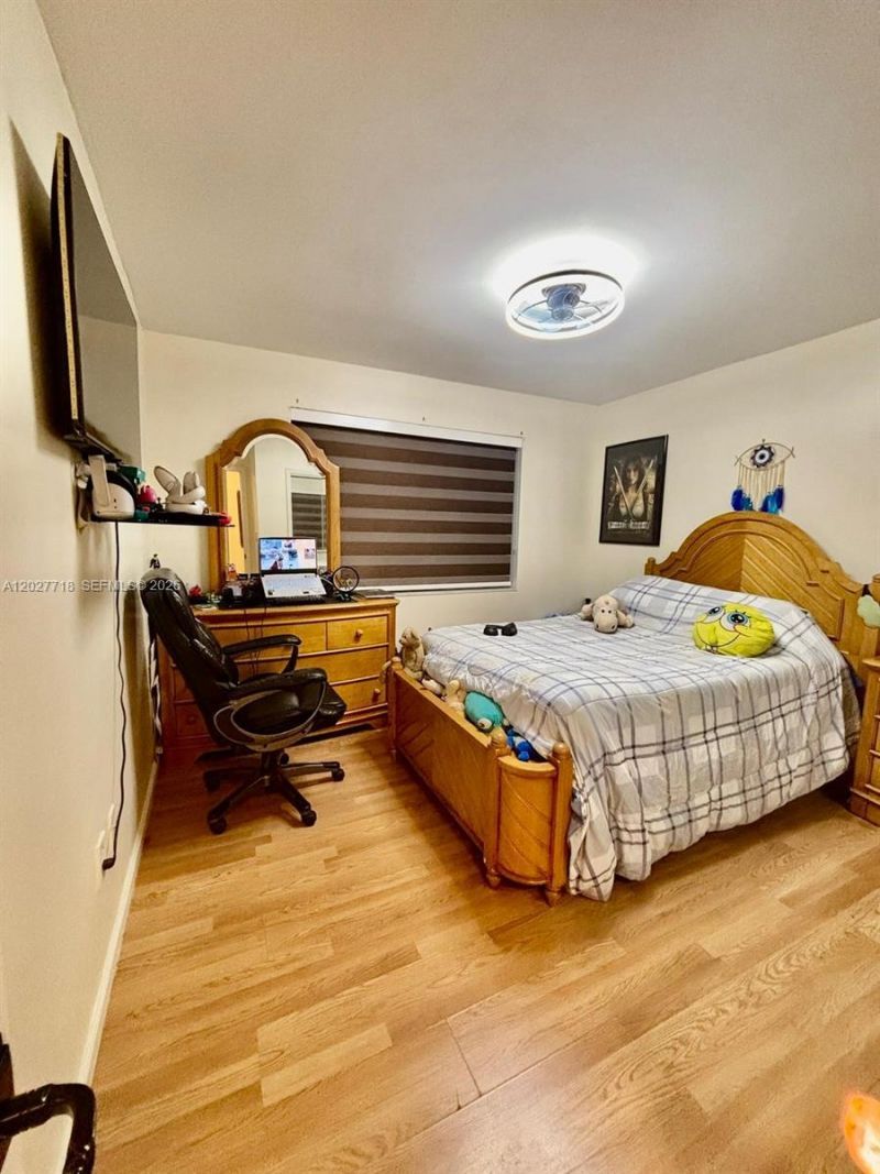 6492 SW 129th Ave , Miami, FL 33183 Photo