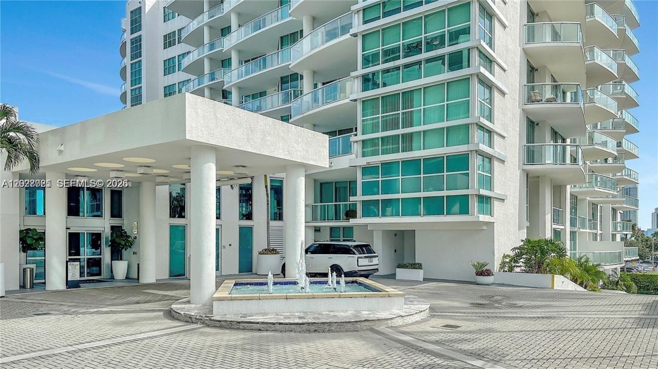 3131 NE 188th St , Unit 1-1205, Aventura, FL 33180 Photo
