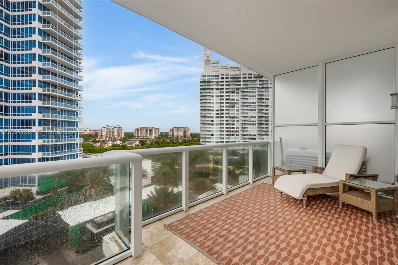 50 S Pointe Dr, Unit 903, Miami Beach, FL 33139 Photo