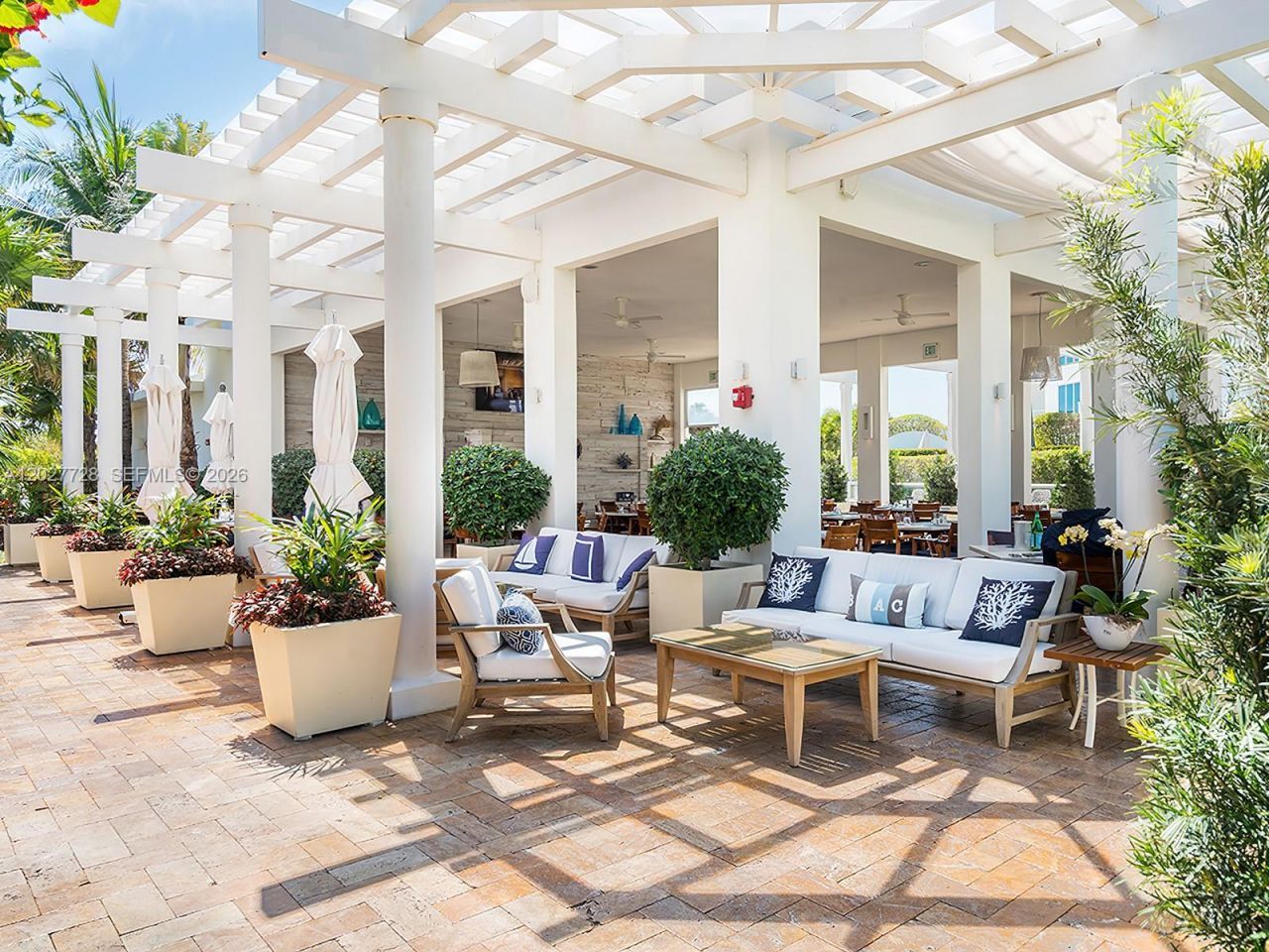 50 S Pointe Dr, Unit 903, Miami Beach, FL 33139 Photo