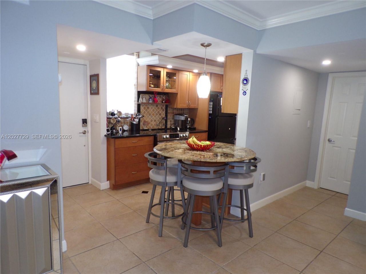3010 Marcos Dr , Unit R314, Aventura, FL 33160 Photo