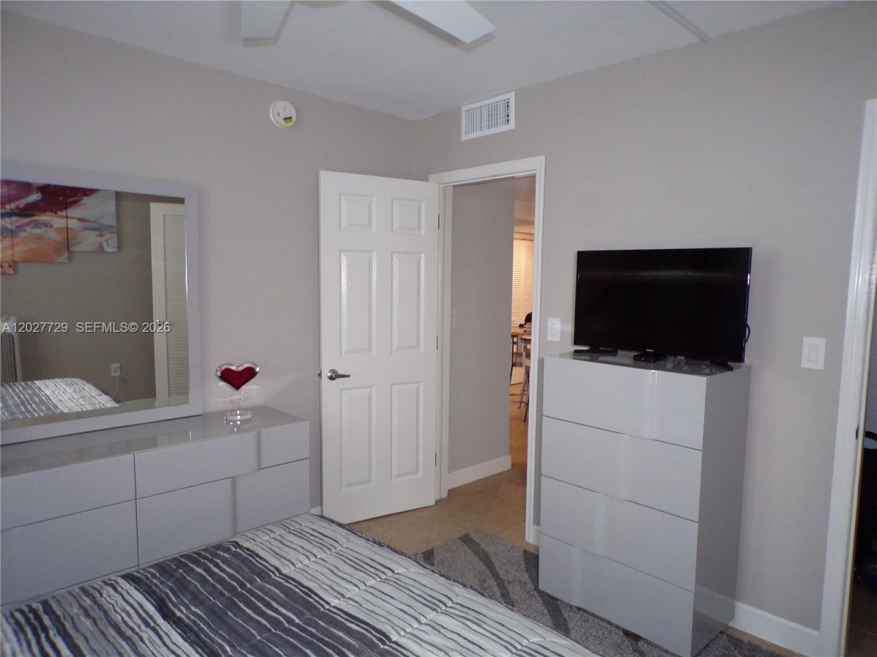 3010 Marcos Dr , Unit R314, Aventura, FL 33160 Photo