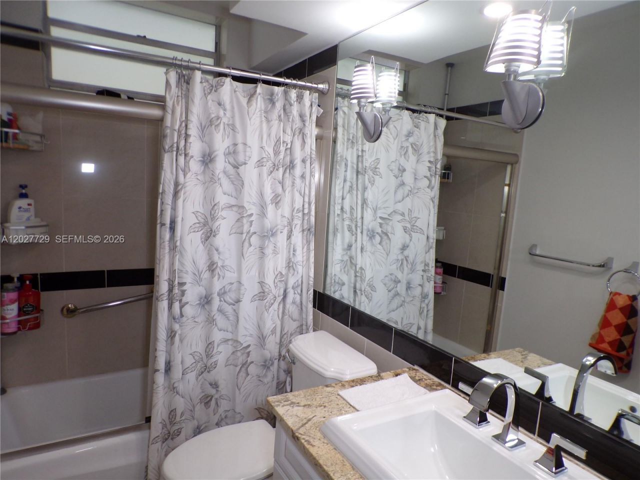 3010 Marcos Dr , Unit R314, Aventura, FL 33160 Photo