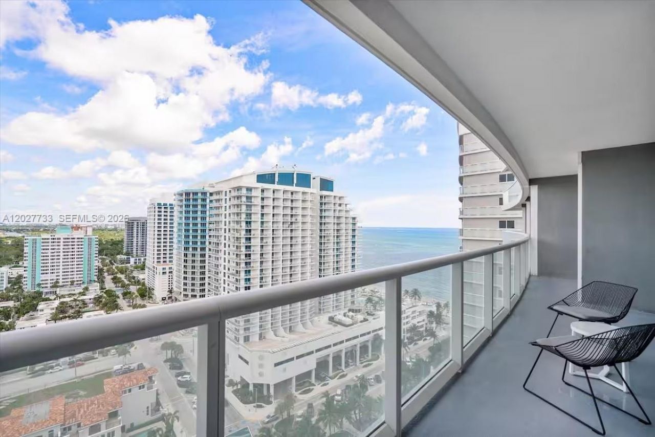 3101 Bayshore Dr, Unit 1205, Fort Lauderdale, FL 33304 Photo