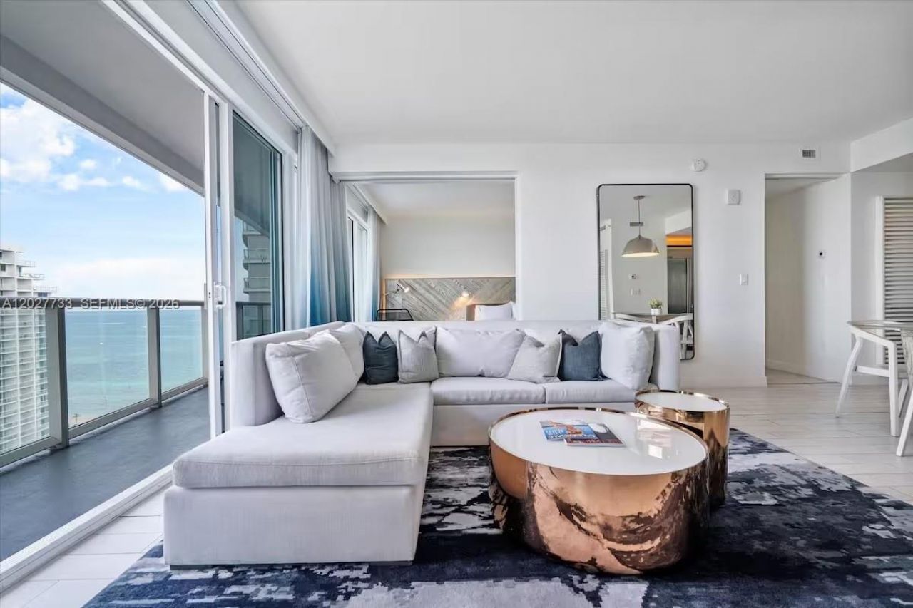 3101 Bayshore Dr, Unit 1205, Fort Lauderdale, FL 33304 Photo
