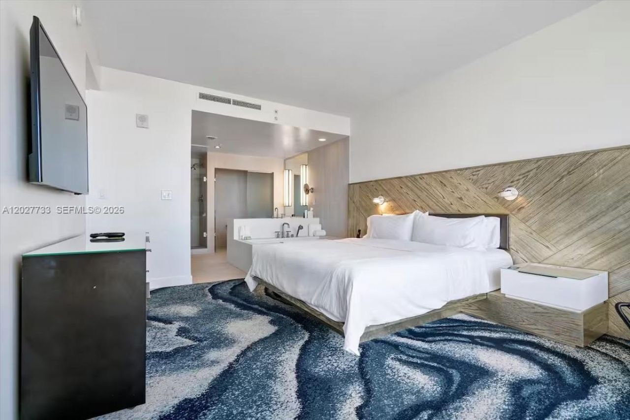 3101 Bayshore Dr, Unit 1205, Fort Lauderdale, FL 33304 Photo