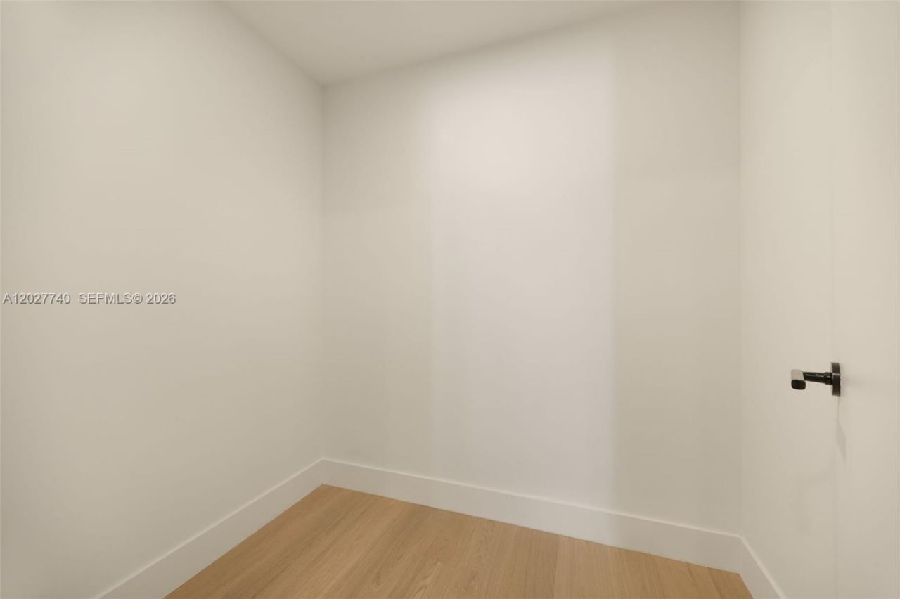 1177 Kane Concourse , Unit 404, Bay Harbor Islands, FL 33154 Photo