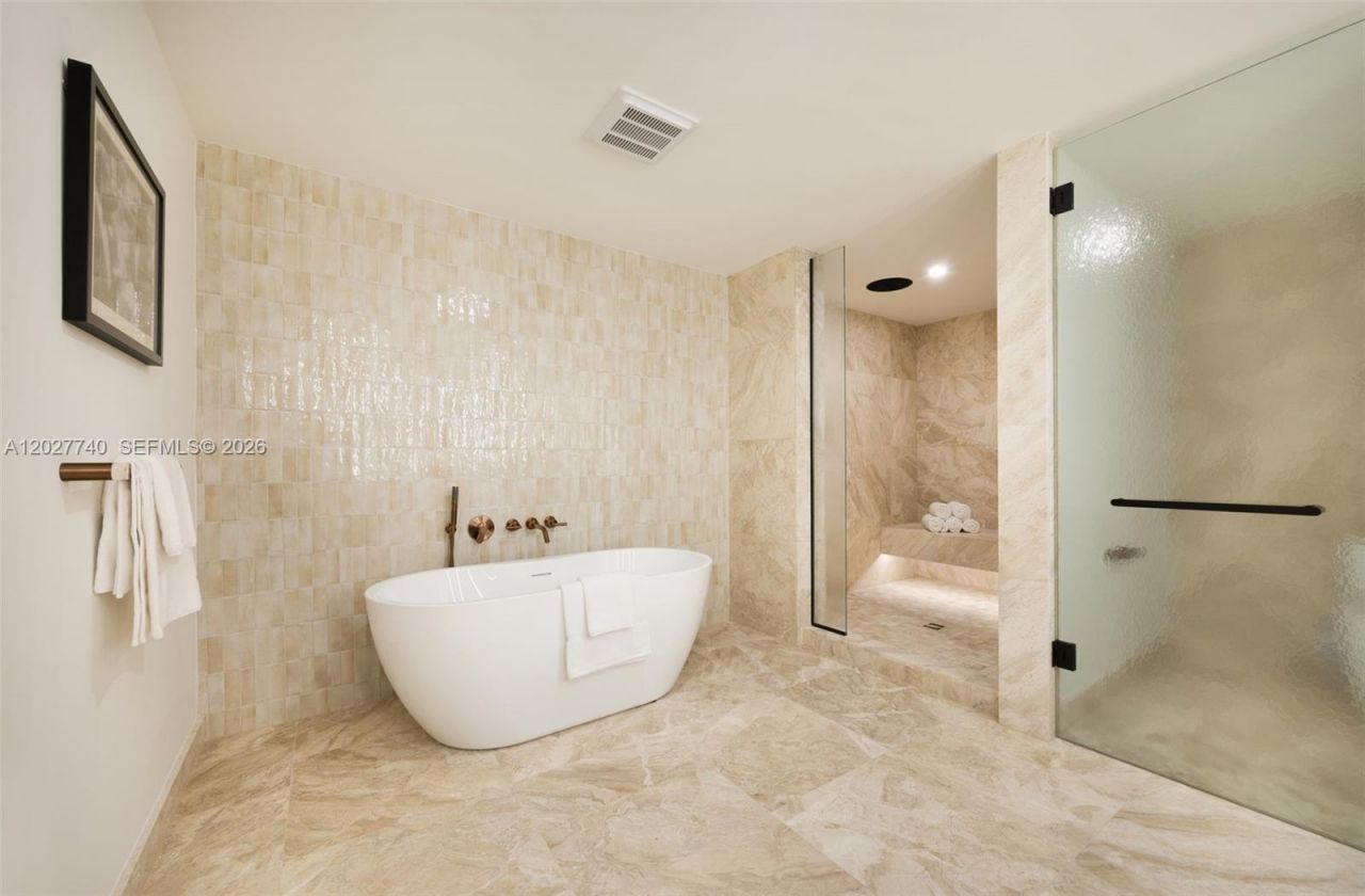 1177 Kane Concourse , Unit 404, Bay Harbor Islands, FL 33154 Photo