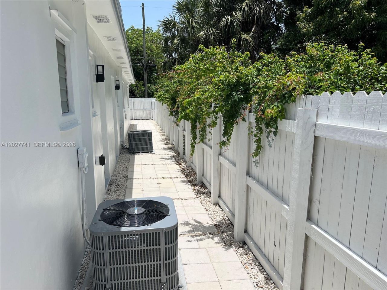 2226 Cody St , Hollywood, FL 33020 Photo