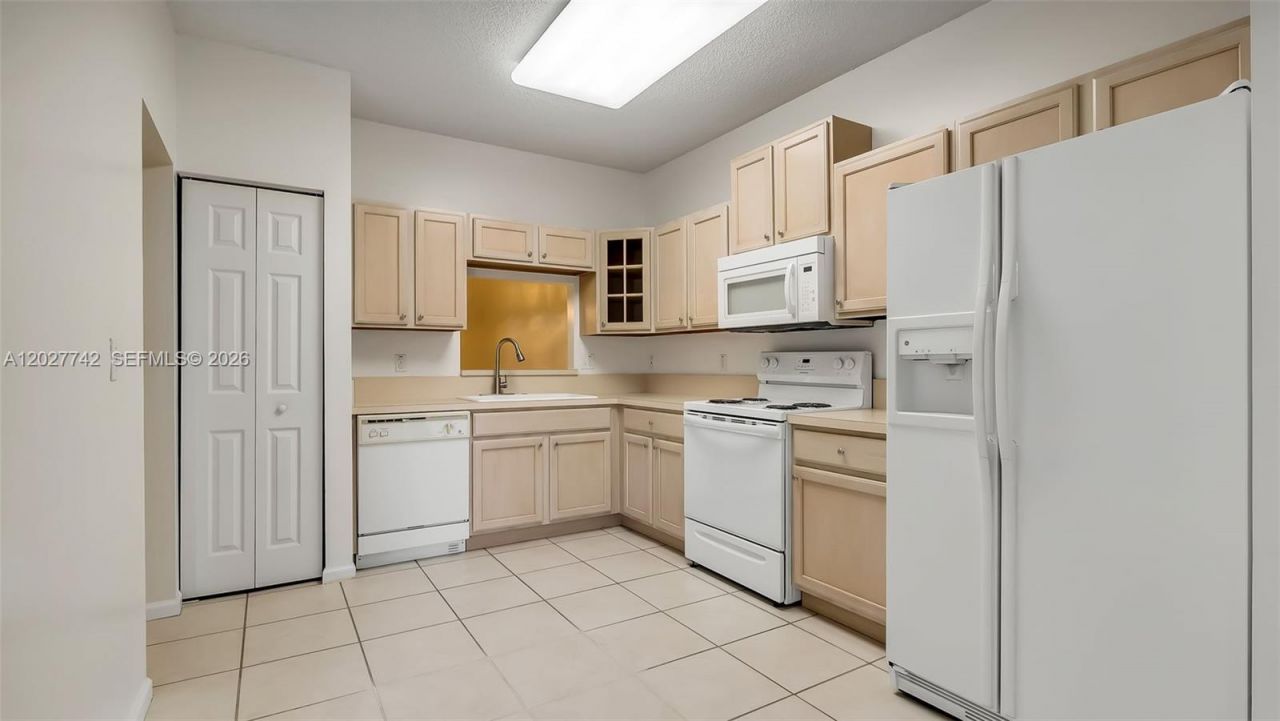 8320 Via Serena, Boca Raton, FL 33433 Photo