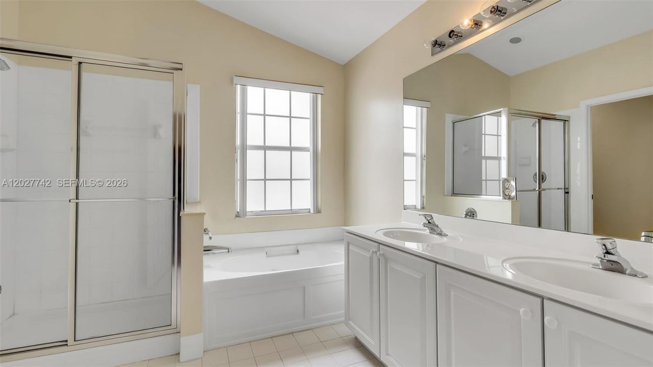 8320 Via Serena, Boca Raton, FL 33433 Photo