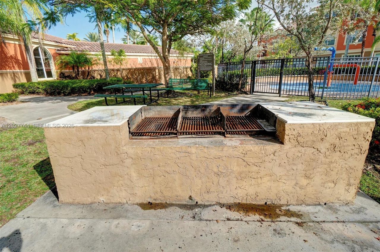 4404 SW 160th Ave , Unit 833, Miramar, FL 33027 Photo