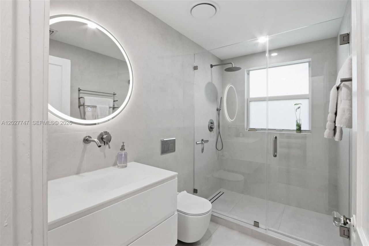 1215 Madrid St , Coral Gables, FL 33134 Photo