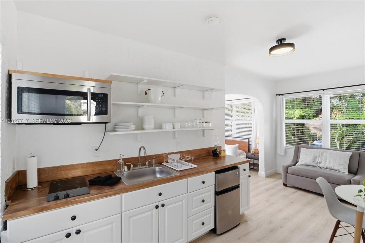 1215 Madrid St , Coral Gables, FL 33134 Photo