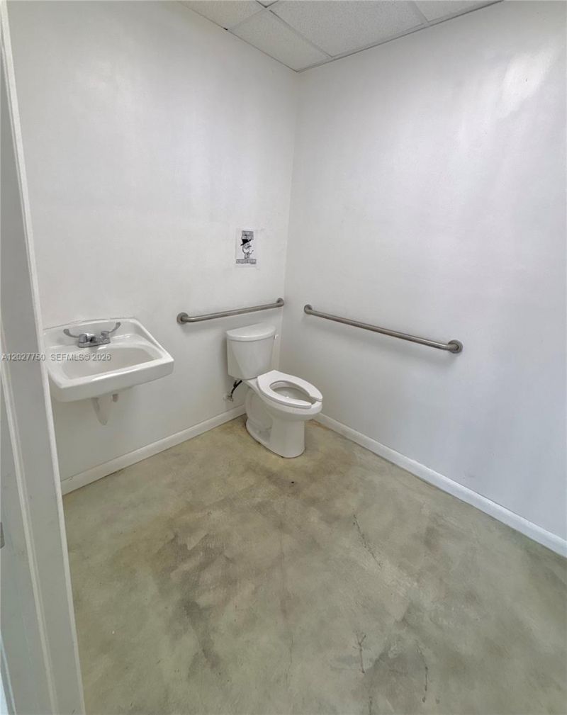 6741 SW 8th St , Unit 6747, Miami, FL 33144 Photo