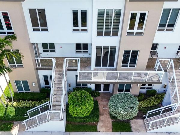 6310 NW 103rd Pl , Unit 202, Doral, FL 33178