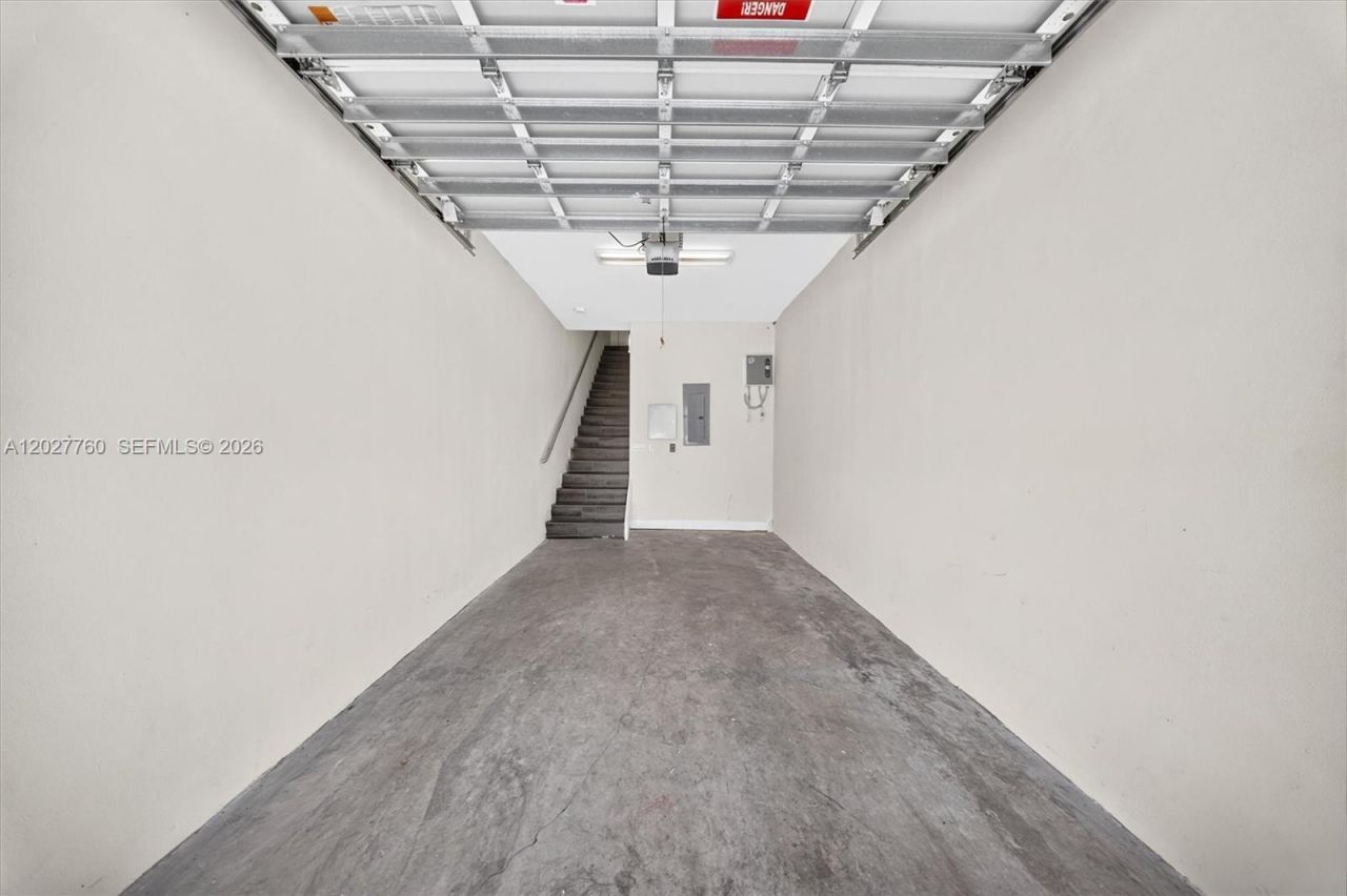 6310 NW 103rd Pl , Unit 202, Doral, FL 33178 Photo