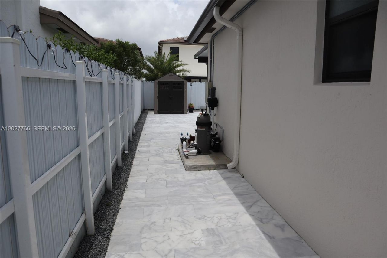 22920 SW 130th Ave , Miami, FL 33170 Photo