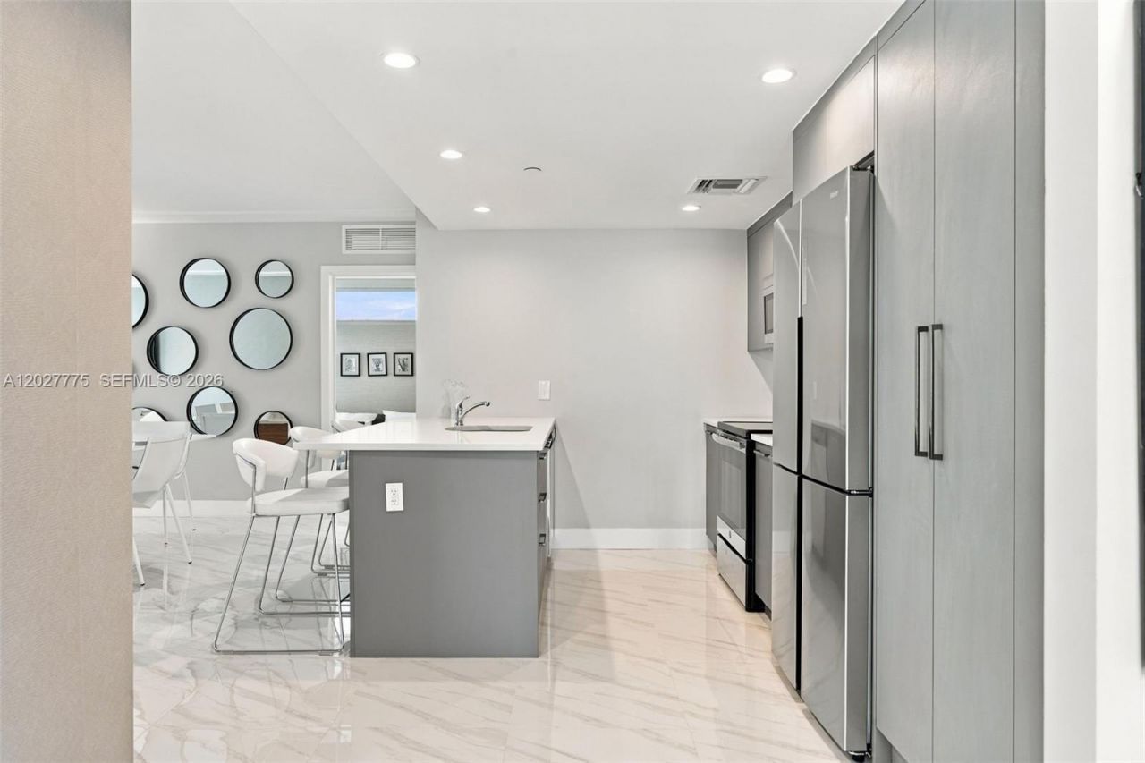 1150 101st St, Unit 603, Bay Harbor Islands, FL 33154 Photo