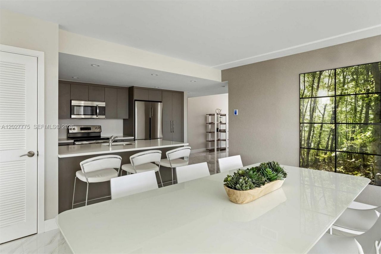 1150 101st St, Unit 603, Bay Harbor Islands, FL 33154 Photo