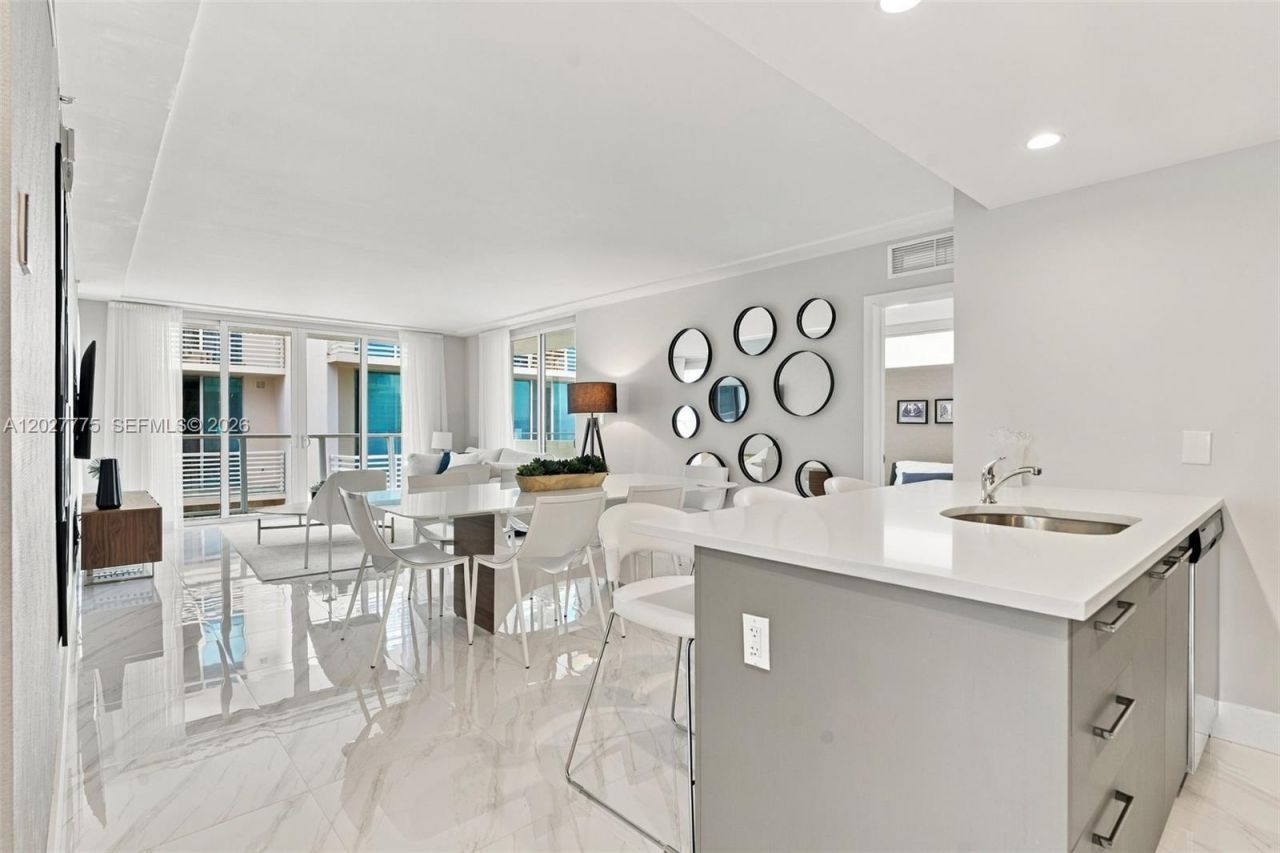 1150 101st St, Unit 603, Bay Harbor Islands, FL 33154 Photo