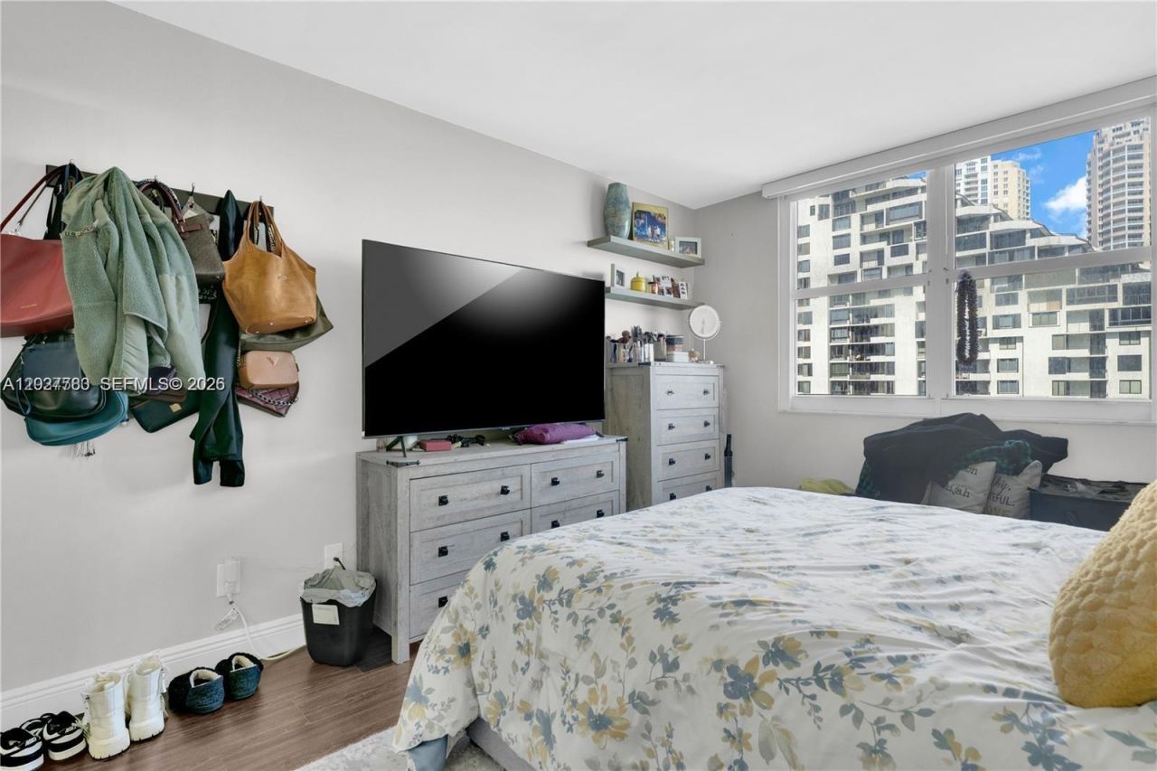 770 Claughton Island Dr , Unit 1113, Miami, FL 33131 Photo