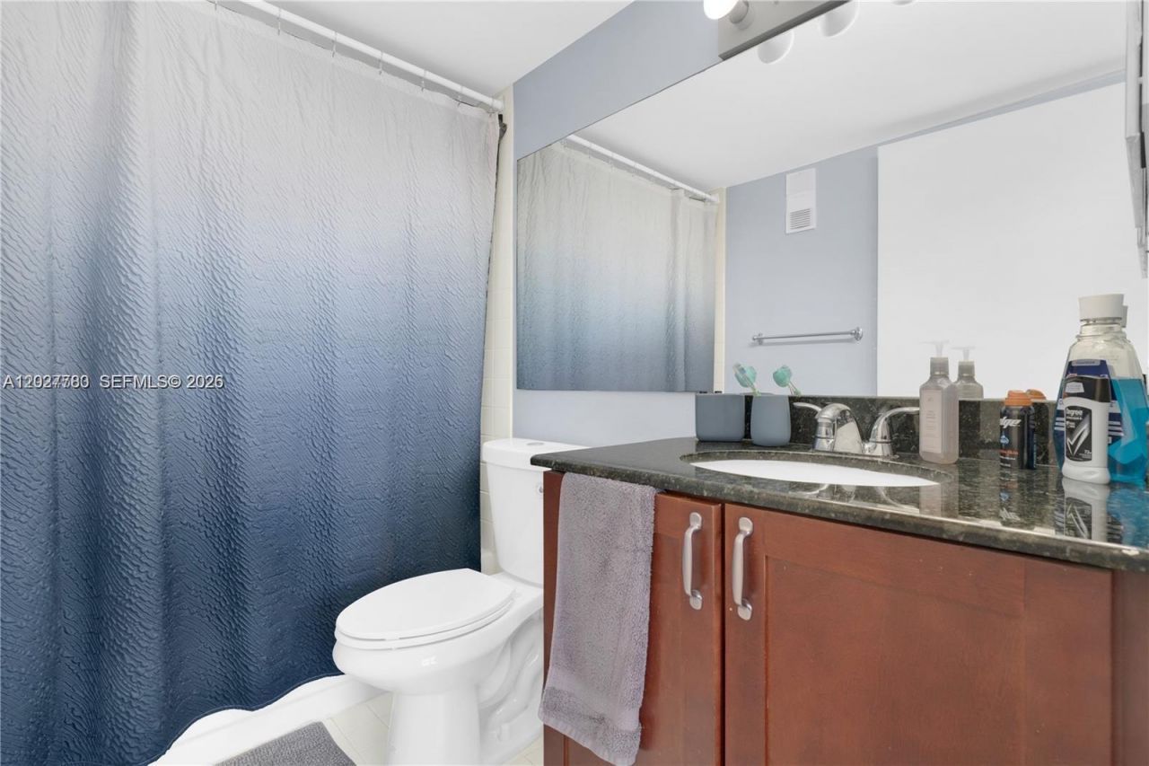 770 Claughton Island Dr , Unit 1113, Miami, FL 33131 Photo