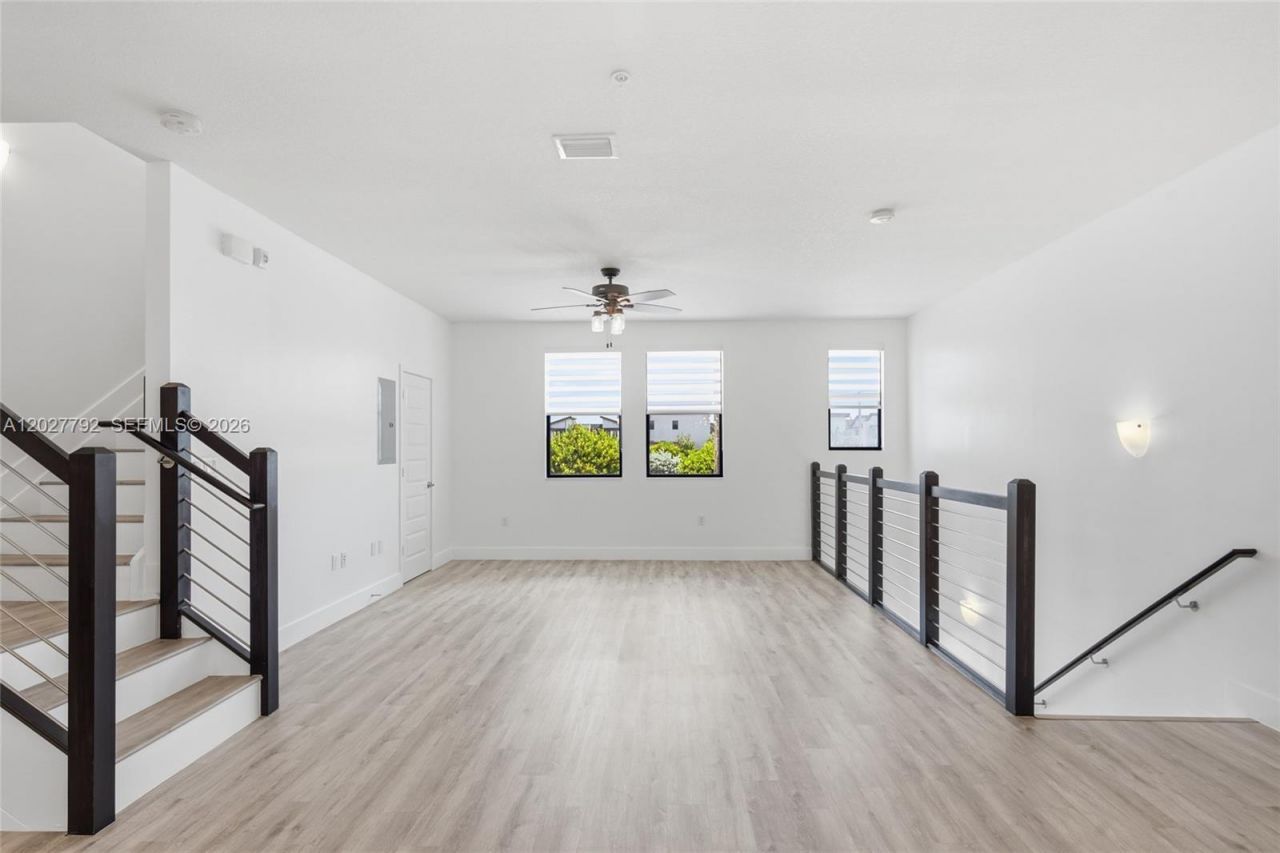 10473 NW 82nd St, Unit 11, Doral, FL 33178 Photo