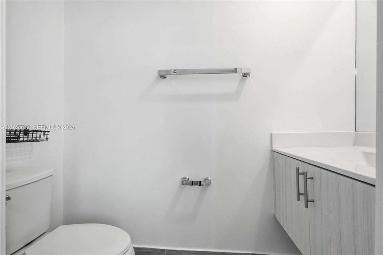 10473 NW 82nd St, Unit 11, Doral, FL 33178 Photo