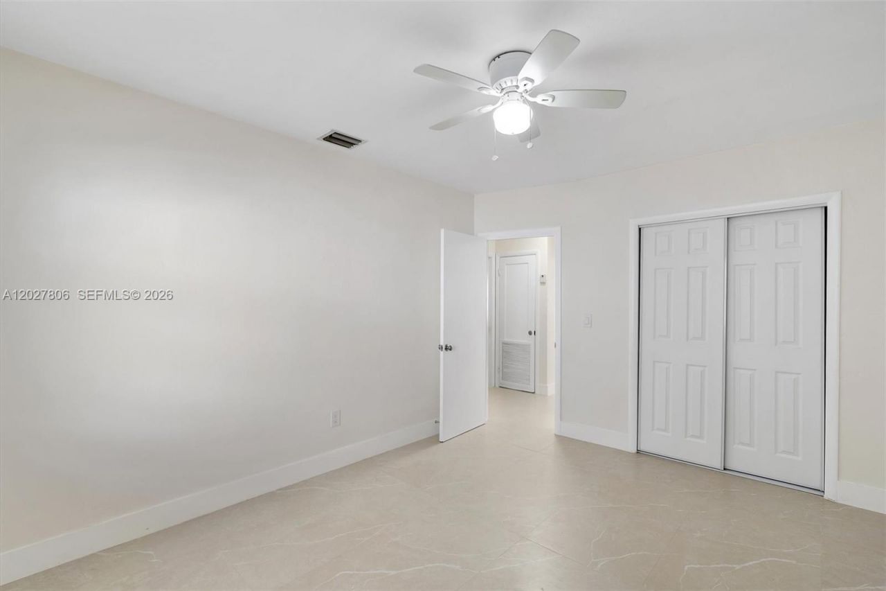 1612 SW 23rd St , Unit 1612, Miami, FL 33145 Photo