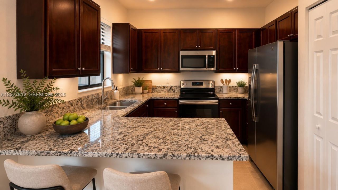 3342 W 104th Ter, Hialeah, FL 33018 Photo