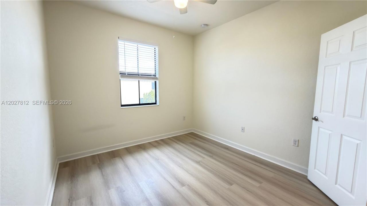 3342 W 104th Ter, Hialeah, FL 33018 Photo