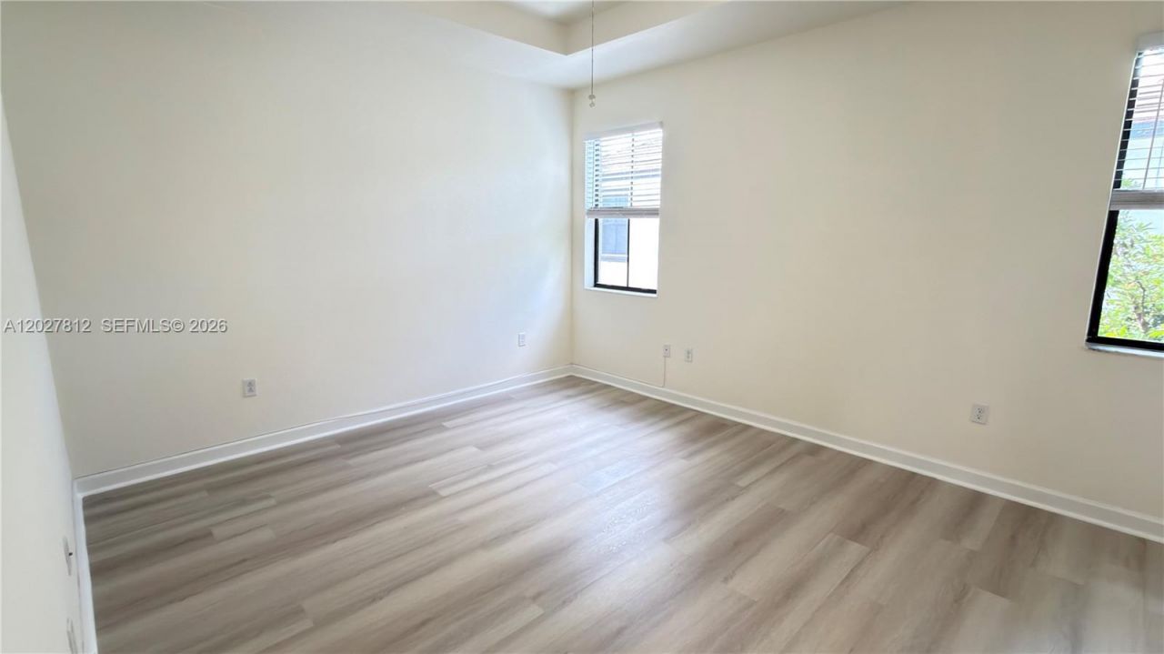 3342 W 104th Ter, Hialeah, FL 33018 Photo