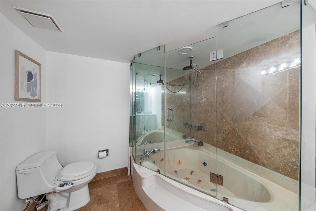 4000 Towerside Ter , Unit 604, Miami, FL 33138 Photo
