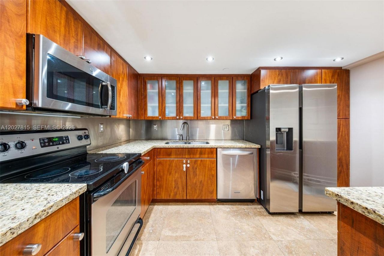 4000 Towerside Ter , Unit 604, Miami, FL 33138 Photo