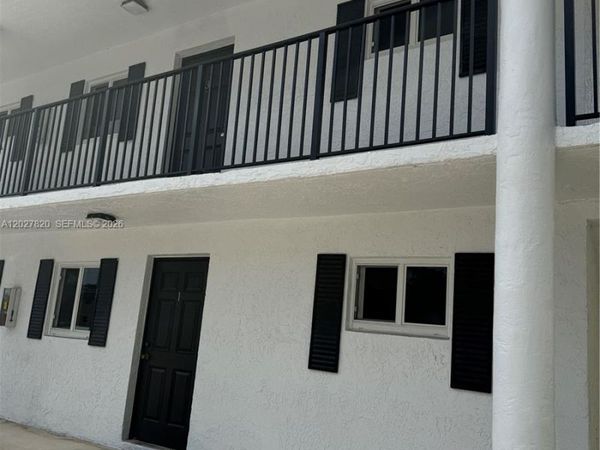 6841 Pembroke Rd , Unit 1-5, Pembroke Pines, FL 33023