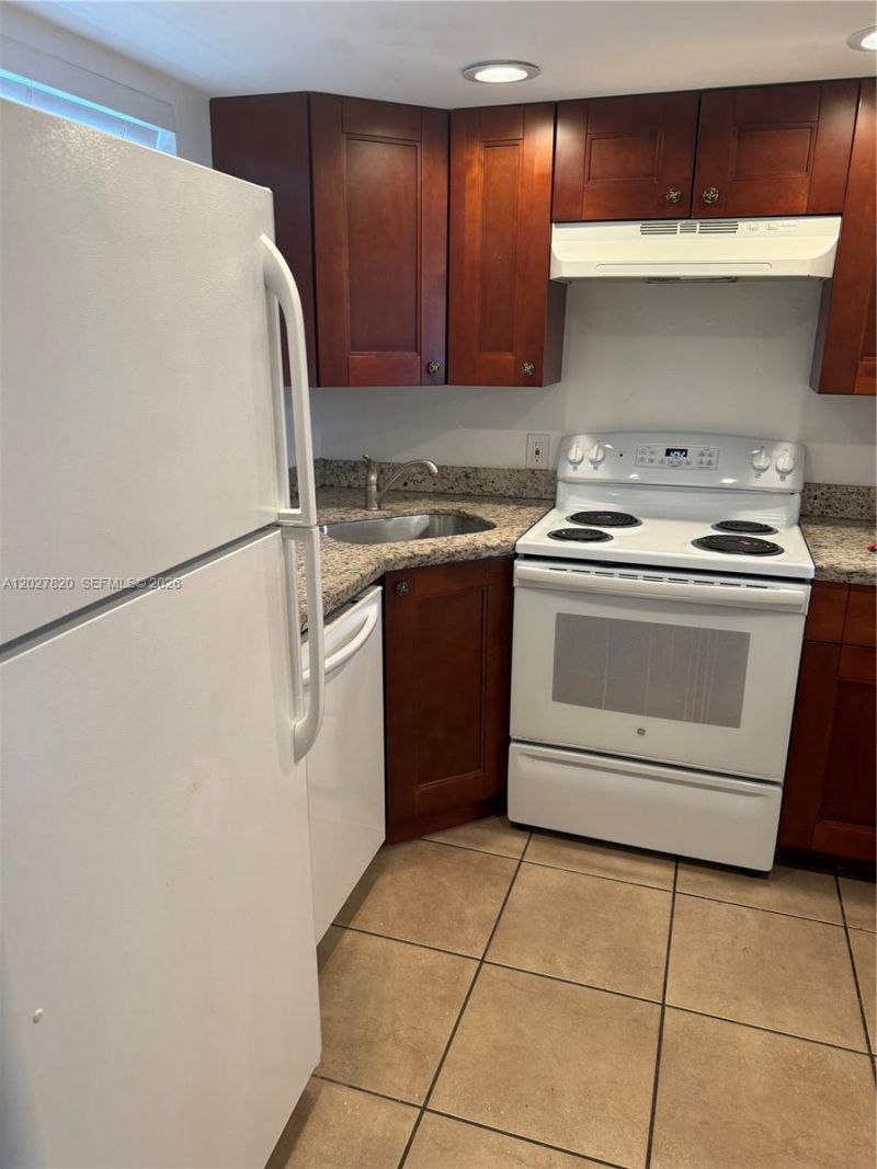 6841 Pembroke Rd , Unit 1-5, Pembroke Pines, FL 33023 Photo