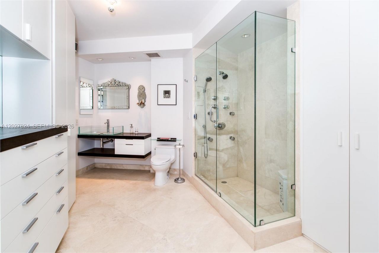 720 NE 69th St , Unit 19S, Miami, FL 33138 Photo