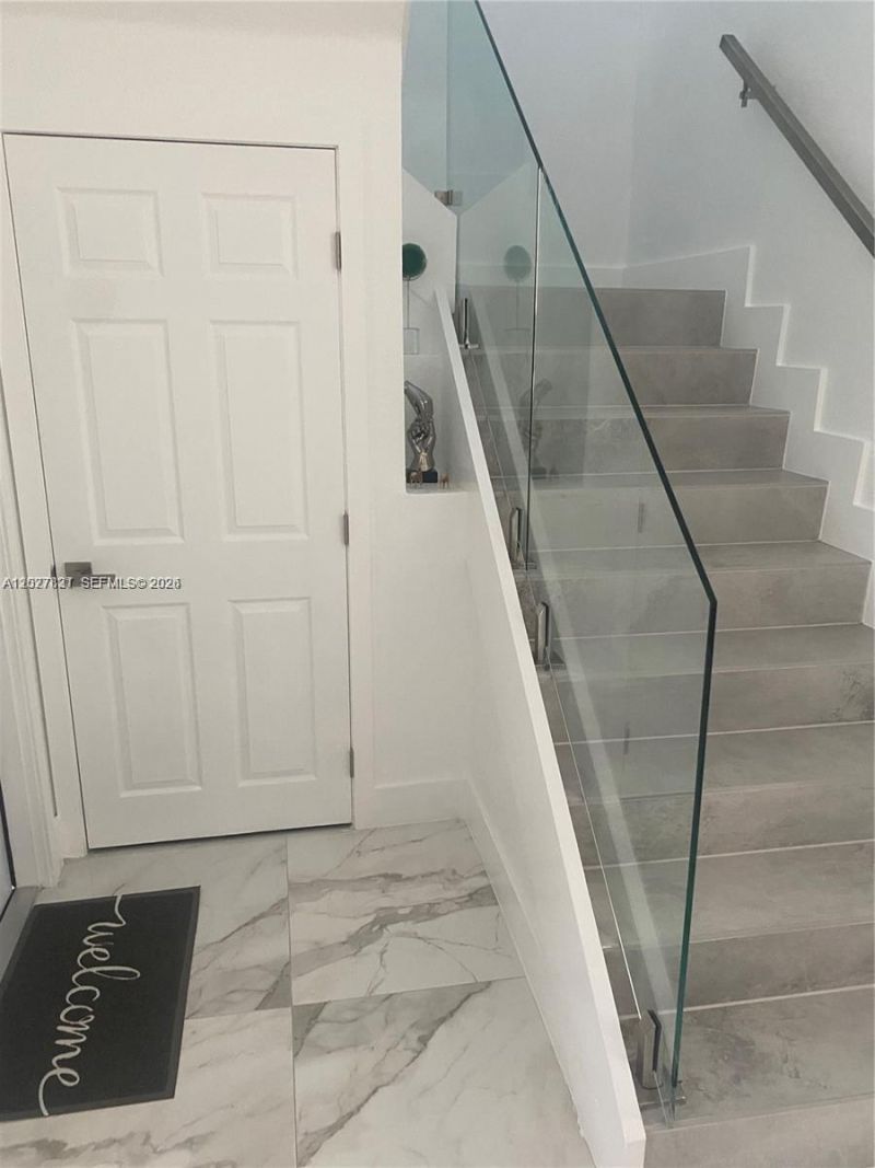 7488 NW 181st St , Unit 7488, Hialeah, FL 33015 Photo