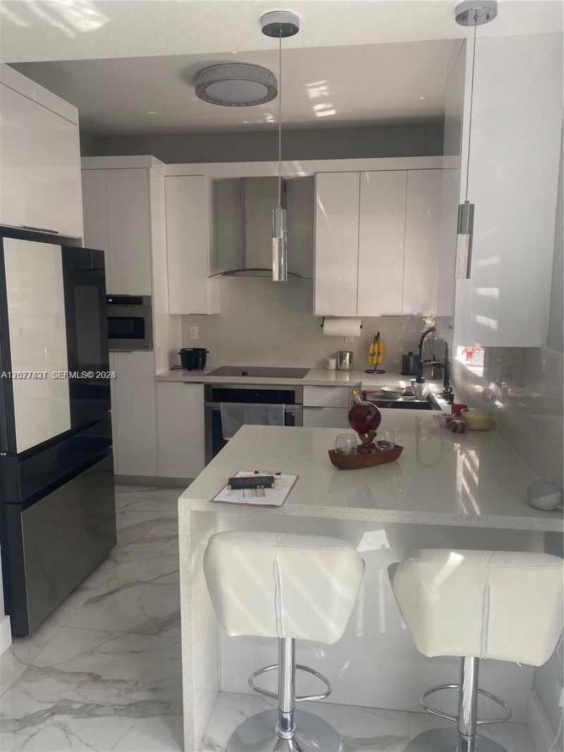 7488 NW 181st St , Unit 7488, Hialeah, FL 33015 Photo