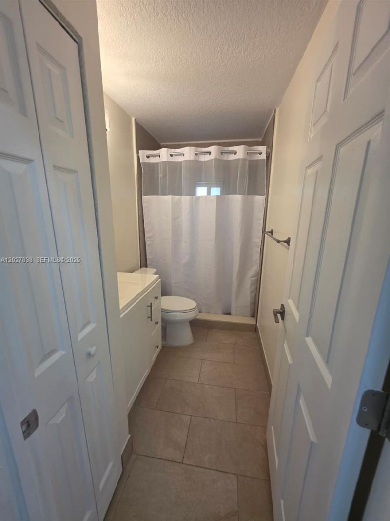 1139 NW 37th St , Miami, FL 33127 Photo
