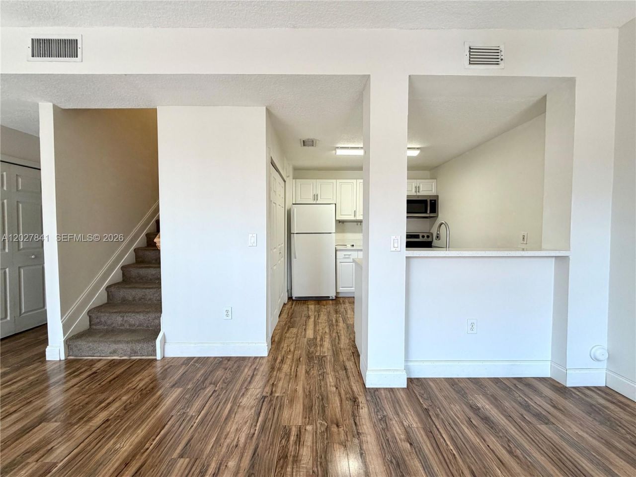 6201 NW 114th Pl , Unit 245, Doral, FL 33178 Photo