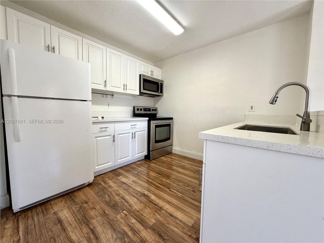 6201 NW 114th Pl , Unit 245, Doral, FL 33178 Photo