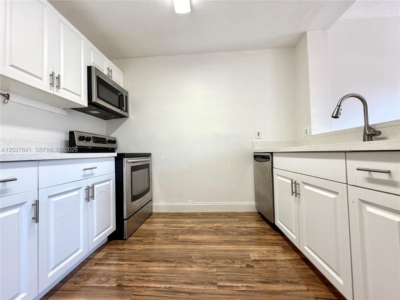 6201 NW 114th Pl , Unit 245, Doral, FL 33178 Photo