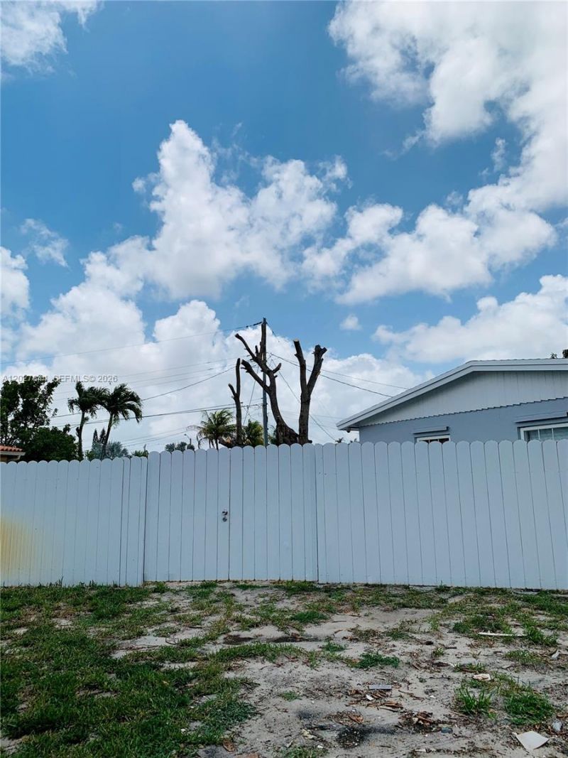 17010 NW 53rd Ave , Miami Gardens, FL 33055 Photo