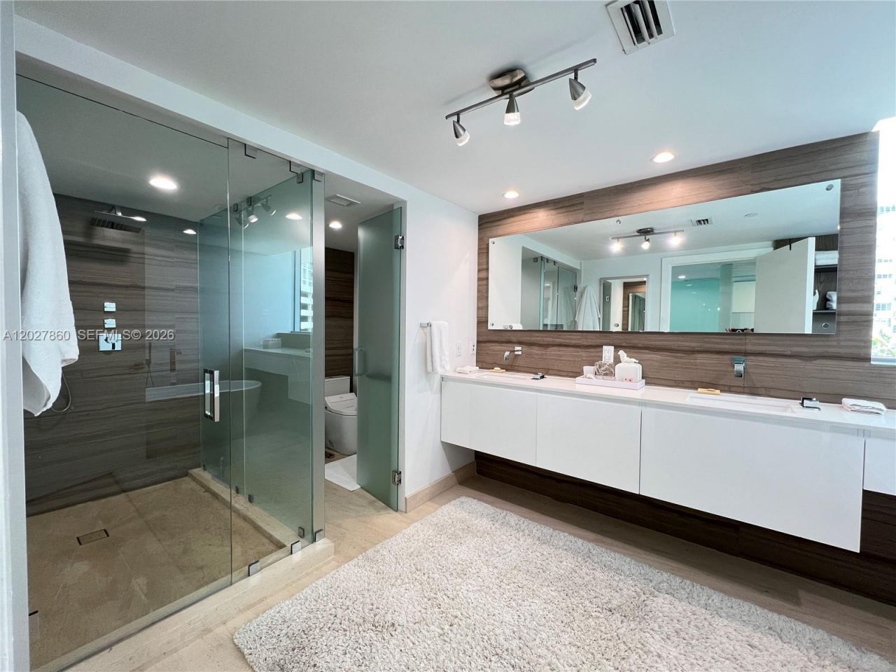 1331 Brickell Bay Dr , Unit BL-48, Miami, FL 33131 Photo