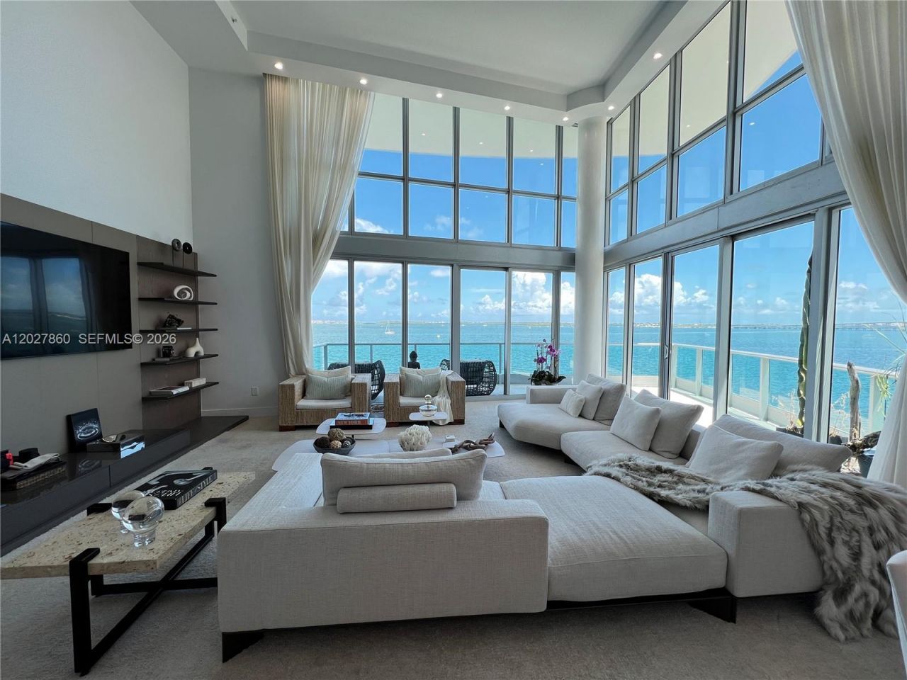 1331 Brickell Bay Dr , Unit BL-48, Miami, FL 33131 Photo