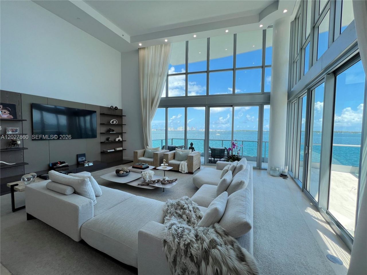 1331 Brickell Bay Dr , Unit BL-48, Miami, FL 33131 Photo