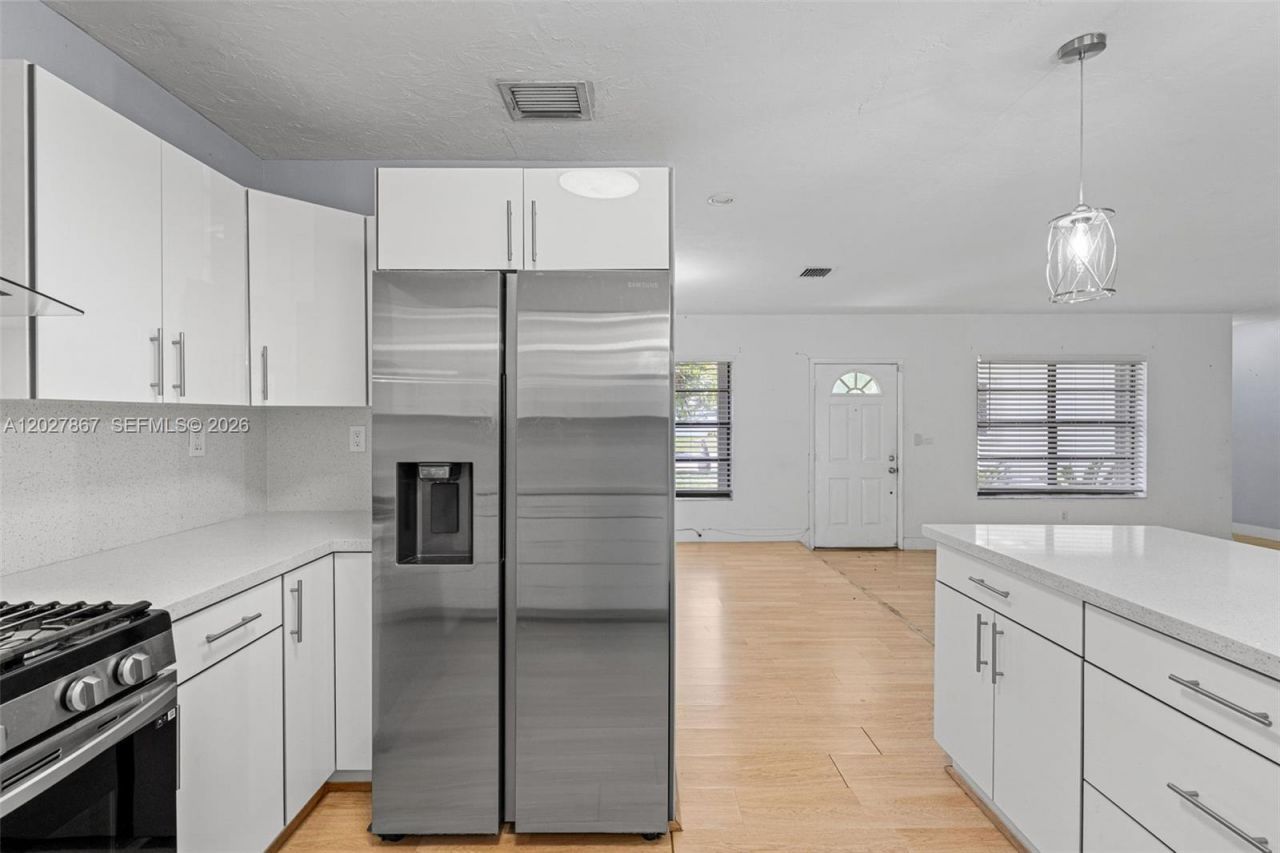9110 Caribbean Blvd , Cutler Bay, FL 33157 Photo